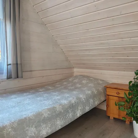 Ivy Nook Studio Homestay Ostroda